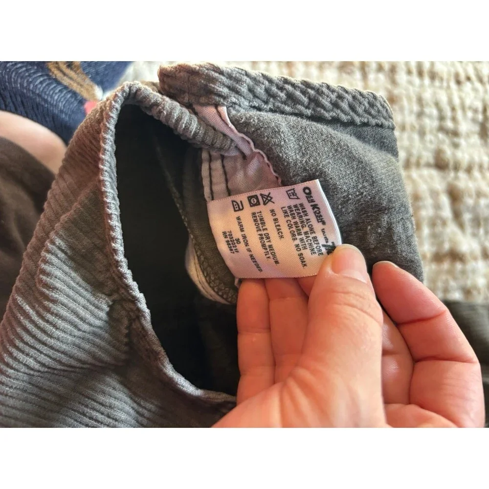Oshkosh b’gosh gray corduroy overalls vintage Y2K vestbak 3t